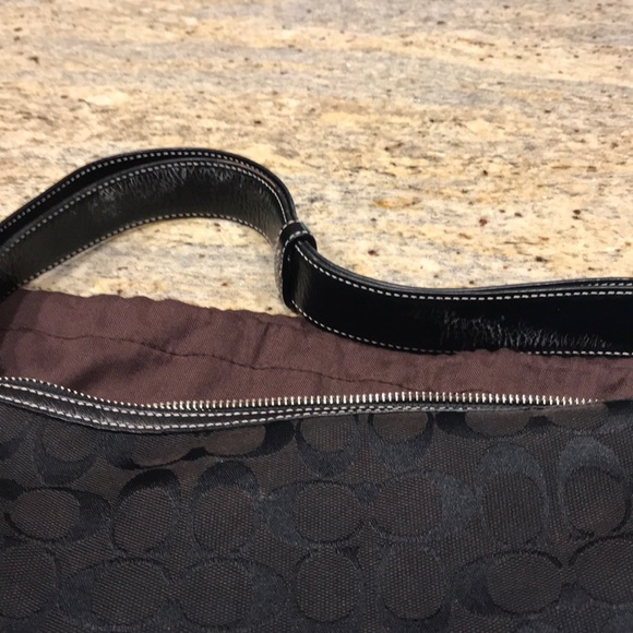 Coach Black Leather Shoulder Bag - Picture 5 of 8